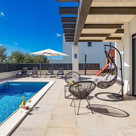 Вилла Lu Galizana