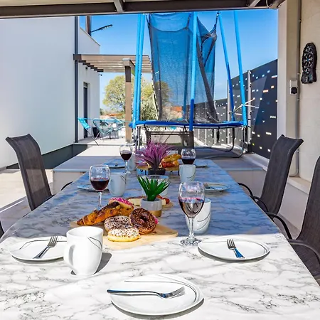 Lu Вилла Galizana